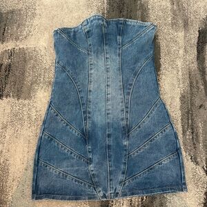 PrettyLittleThing Blue Denim Zippered Top